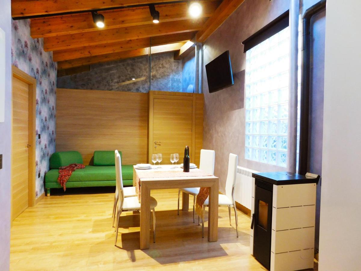 Apartamento Ribera Del Duero Reserva Tubilla del Lago Bagian luar foto