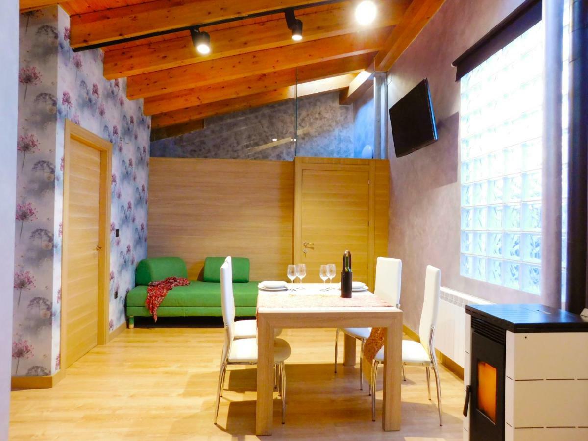Apartamento Ribera Del Duero Reserva Tubilla del Lago Bagian luar foto