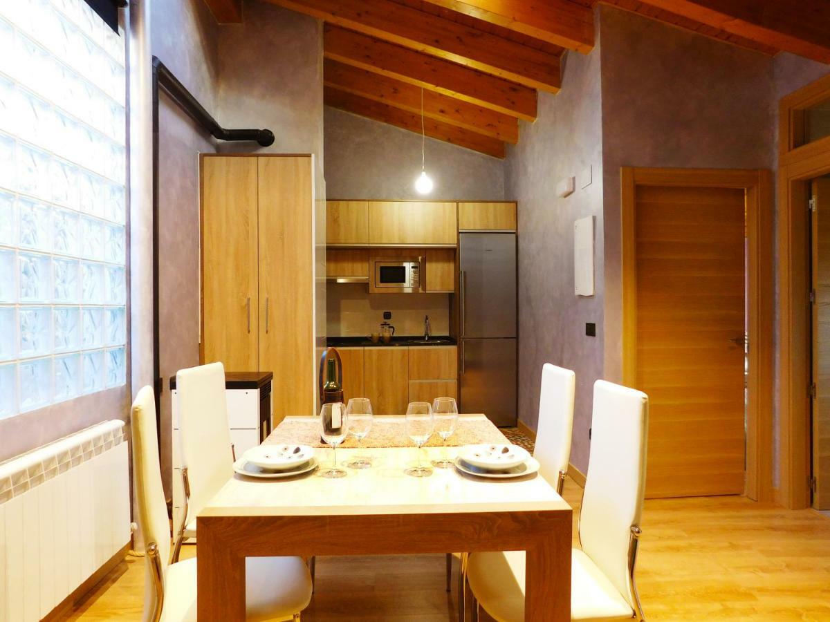 Apartamento Ribera Del Duero Reserva Tubilla del Lago Bagian luar foto