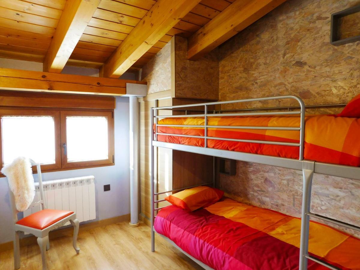 Apartamento Ribera Del Duero Reserva Tubilla del Lago Bagian luar foto
