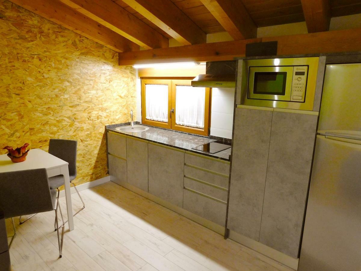 Apartamento Ribera Del Duero Reserva Tubilla del Lago Bagian luar foto